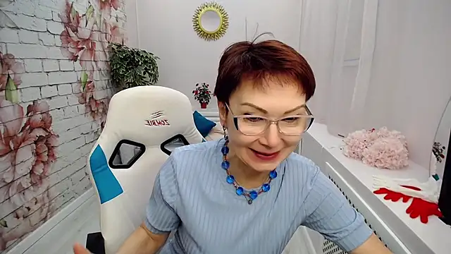 Cutie Asya online show from February 10, 8:20 am