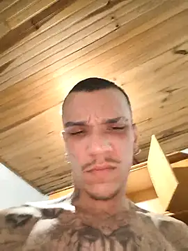 Snapshot of Casal6269 chatting on March 18, 9:29 pm Casal6269 online show from March 18, 9:29 pm