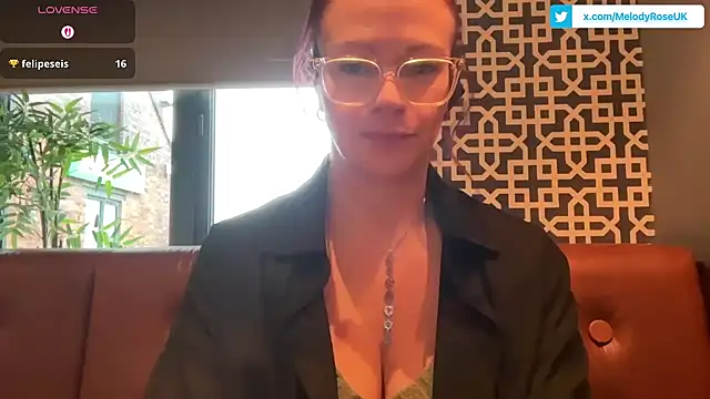 MelodyRoseUk online show from December 4, 11:08 am