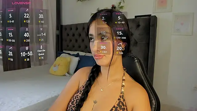 Amiirra  online show from March 3, 9:42 pm