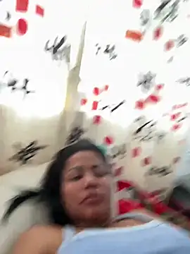 KarenGuzman  online show from March 12, 2:01 pm