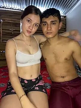 Jonlis01 online show from February 12, 7:02 pm