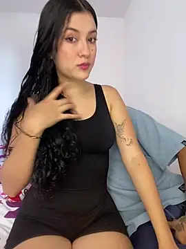 Jonlis01 online show from June 24, 5:56 pm