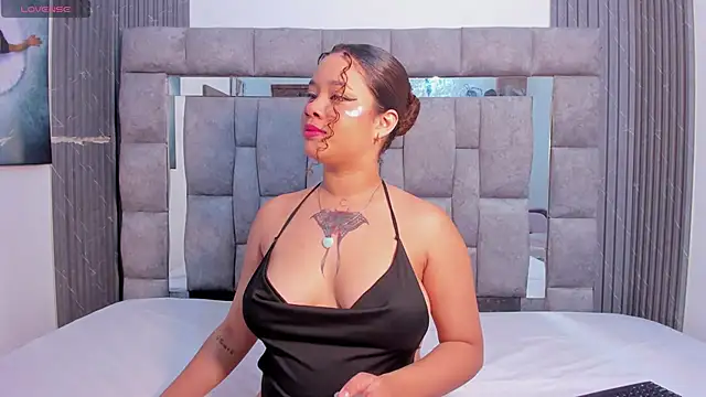 zulyjones online show from October 25, 12:23 pm