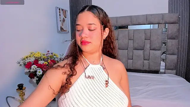 zulyjones online show from November 21, 12:48 pm