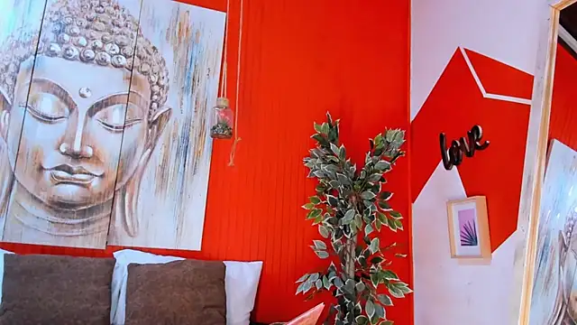 Snapshot of grace_miller03 chatting on November 18, 7:29 pm grace miller03 online show from November 18, 7:29 pm