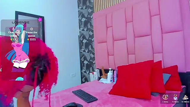 Brithanyslim online show from February 7, 7:06 pm