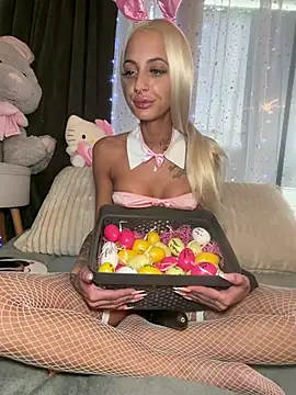 mrs skinny goddess online show from April 4, 2:14 pm