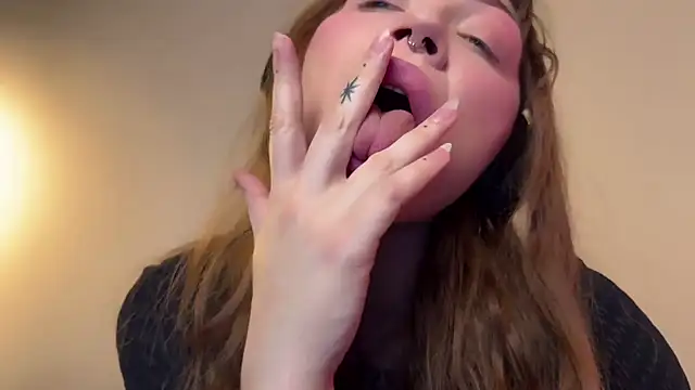 PaulaPratt online show from January 14, 4:25 am