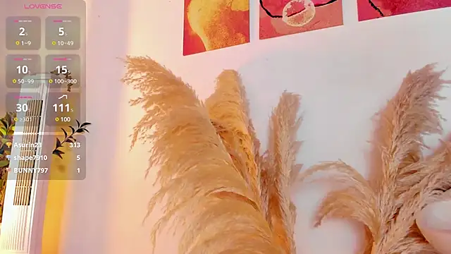 Snapshot of VICTORIA_RASH chatting on February 3, 8:57 pm VICTORIA RASH online show from February 3, 8:57 pm