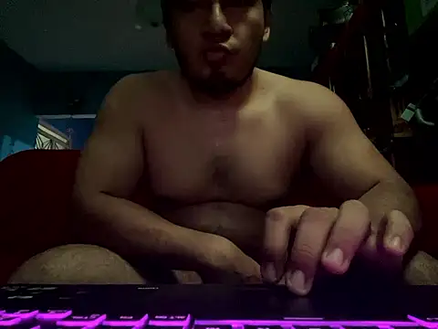 Snapshot of YoElMasHot chatting on April 22, 6:27 am YoElMasHot online show from April 22, 6:27 am