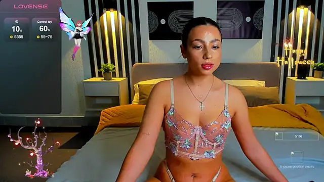 Tanita Lambic online show from October 14, 1:39 am