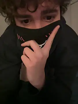 Snapshot of Your_femboy24 chatting on February 22, 11:57 pm Your femboy24 online show from February 22, 11:57 pm