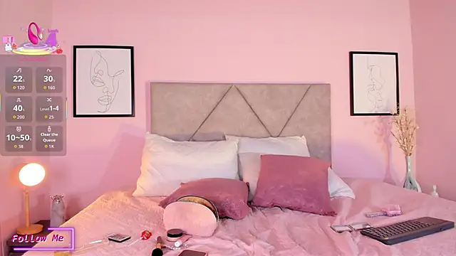 Emilyh  online show from September 12, 10:37 am