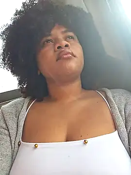 Snapshot of DANIELA_MICHEL chatting on February 14, 1:29 pm DANIELA MICHEL online show from February 14, 1:29 pm