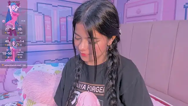  18alice online show from March 5, 8:10 am