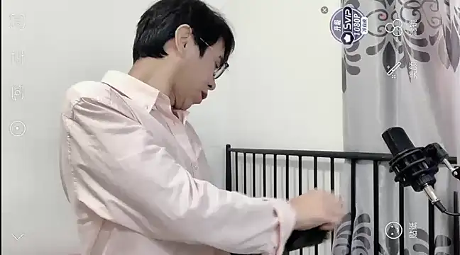 TGH521 online show from January 3, 2:54 am