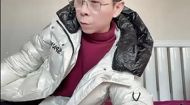 TGH521 online show from January 18, 2:36 am