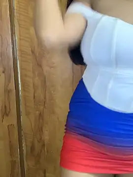 Snapshot of Doodhwaali chatting on March 2, 7:56 pm Doodhwaali online show from March 2, 7:56 pm