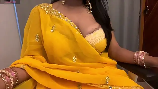 Snapshot of Doodhwaali chatting on July 1, 4:51 pm Doodhwaali online show from July 1, 4:51 pm