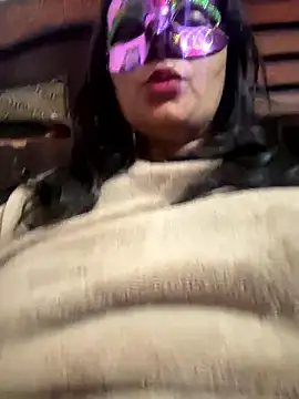 Snapshot of Anjalihotwife chatting on December 2, 3:04 am Anjalihotwife online show from December 2, 3:04 am