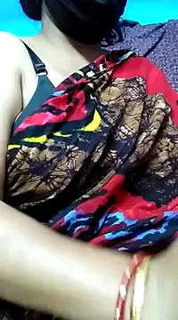 BERRY 00 online show from February 15, 5:17 pm