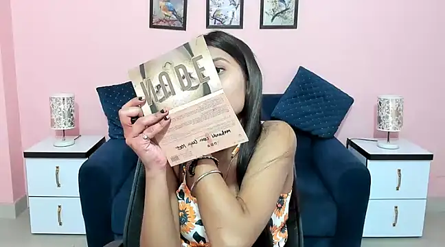 Snapshot of dumbledora chatting on March 22, 3:52 am dumbledora online show from March 22, 3:52 am