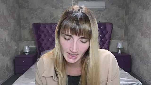 Nika Kitten online show from October 8, 7:00 pm