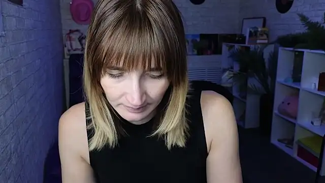 Nika Kitten online show from February 27, 8:36 am