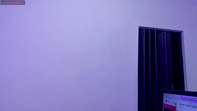 AlliceRosero online show from December 7, 5:15 am