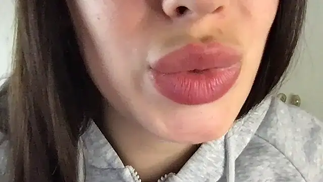 MoonriseGoddess online show from May 2, 9:36 am
