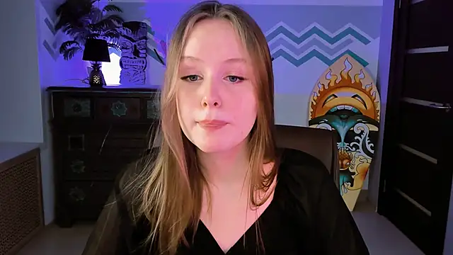 VivienLeeigh online show from March 22, 9:24 am