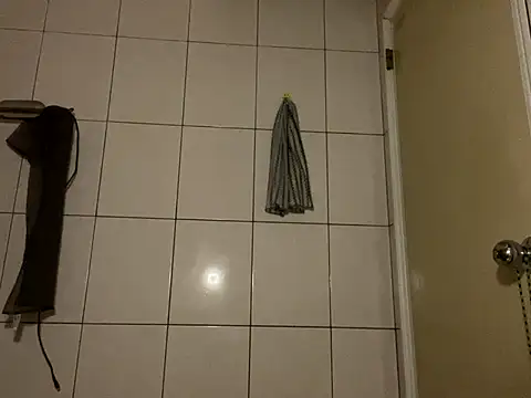 TaiwanSlutBitch online show from December 4, 6:39 pm