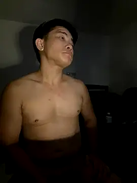 TaiwanSlutBitch online show from October 3, 2:41 am