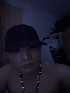 TaiwanSlutBitch online show from February 23, 9:45 pm