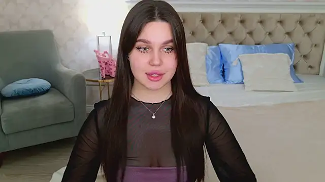 RihannaRose online show from February 1, 7:13 pm