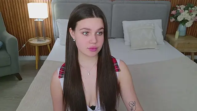 RihannaRose online show from March 19, 5:17 pm