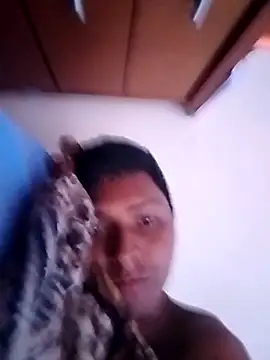 Snapshot of Ggjvdfhvde chatting on November 11, 5:35 pm Ggjvdfhvde online show from November 11, 5:35 pm