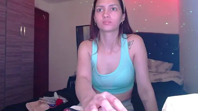 holy juli online show from June 30, 3:40 am