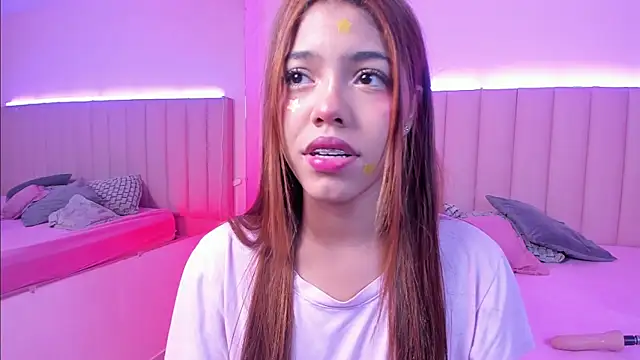 KellyOlsenbe online show from January 11, 8:21 pm