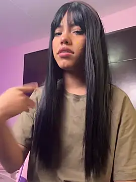 KellyOlsenbe online show from March 3, 8:11 pm