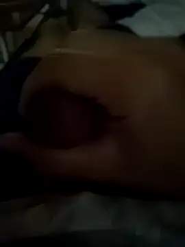 Snapshot of matias465h chatting on January 19, 5:28 pm matias465h online show from January 19, 5:28 pm