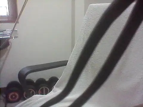Snapshot of knighttriderr chatting on December 6, 8:26 am knighttriderr online show from December 6, 8:26 am