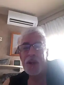 Snapshot of pacomerculo chatting on July 19, 9:02 am pacomerculo online show from July 19, 9:02 am