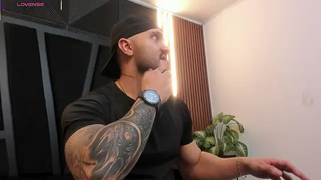 JeanColleman online show from December 13, 11:10 pm