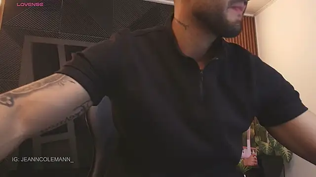 Snapshot of JeanColleman chatting on January 10, 11:20 pm JeanColleman online show from January 10, 11:20 pm