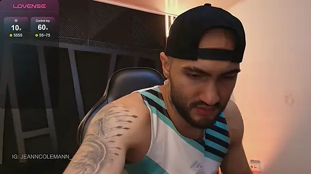 Snapshot of JeanColleman chatting on January 14, 11:20 pm JeanColleman online show from January 14, 11:20 pm