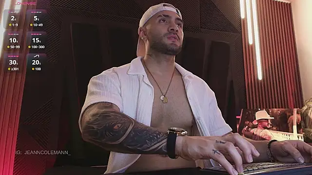 Snapshot of JeanColleman chatting on February 4, 11:31 pm JeanColleman online show from February 4, 11:31 pm