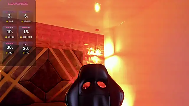 Snapshot of JeanColleman chatting on February 9, 11:20 pm JeanColleman online show from February 9, 11:20 pm