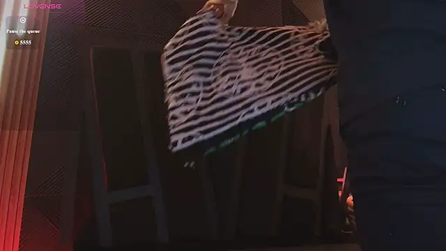 Snapshot of JeanColleman chatting on February 19, 11:23 pm JeanColleman online show from February 19, 11:23 pm